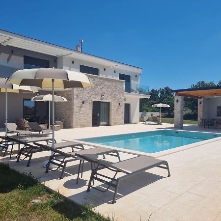 Luxury Villa Serena 2022 - With Heated Pool Cukrici Extérieur photo