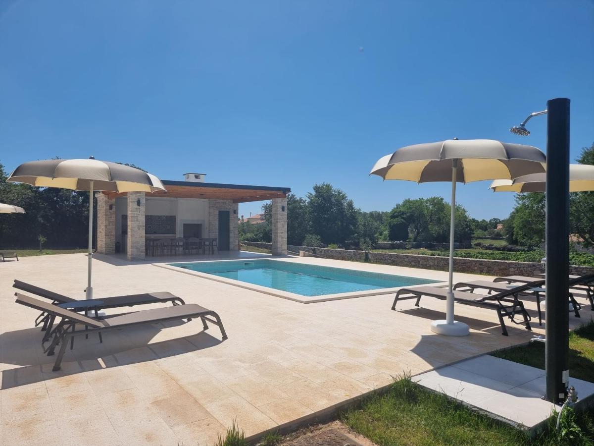 Luxury Villa Serena 2022 - With Heated Pool Cukrici Extérieur photo