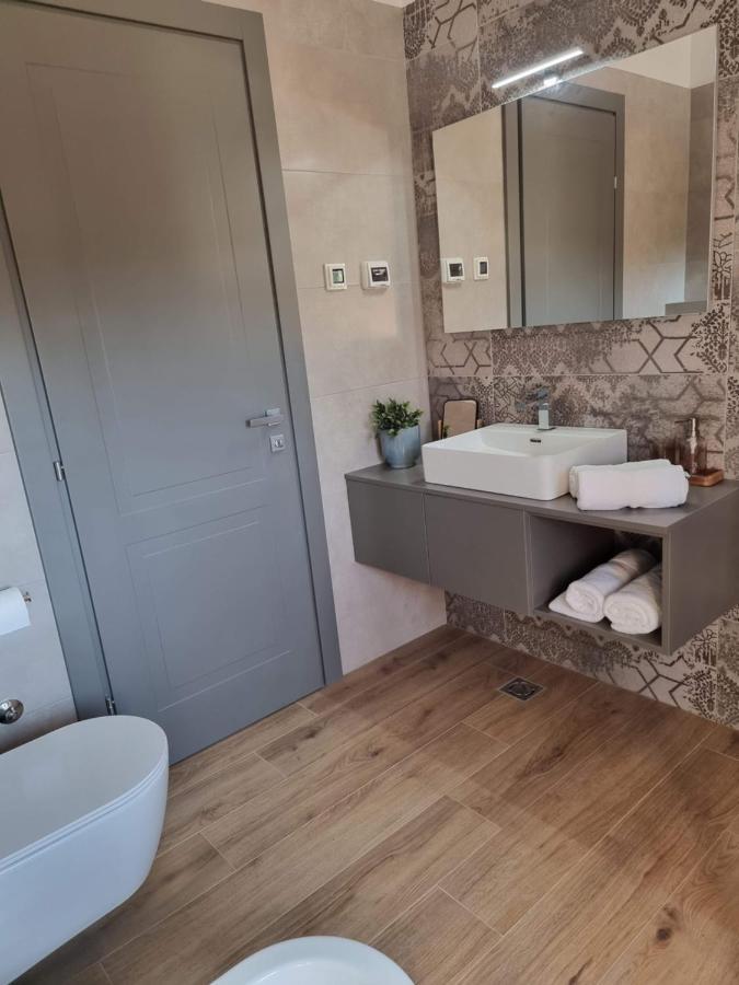 Luxury Villa Serena 2022 - With Heated Pool Cukrici Extérieur photo
